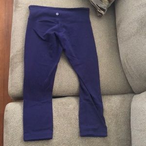 Reversible blue and purple lululemon leggings